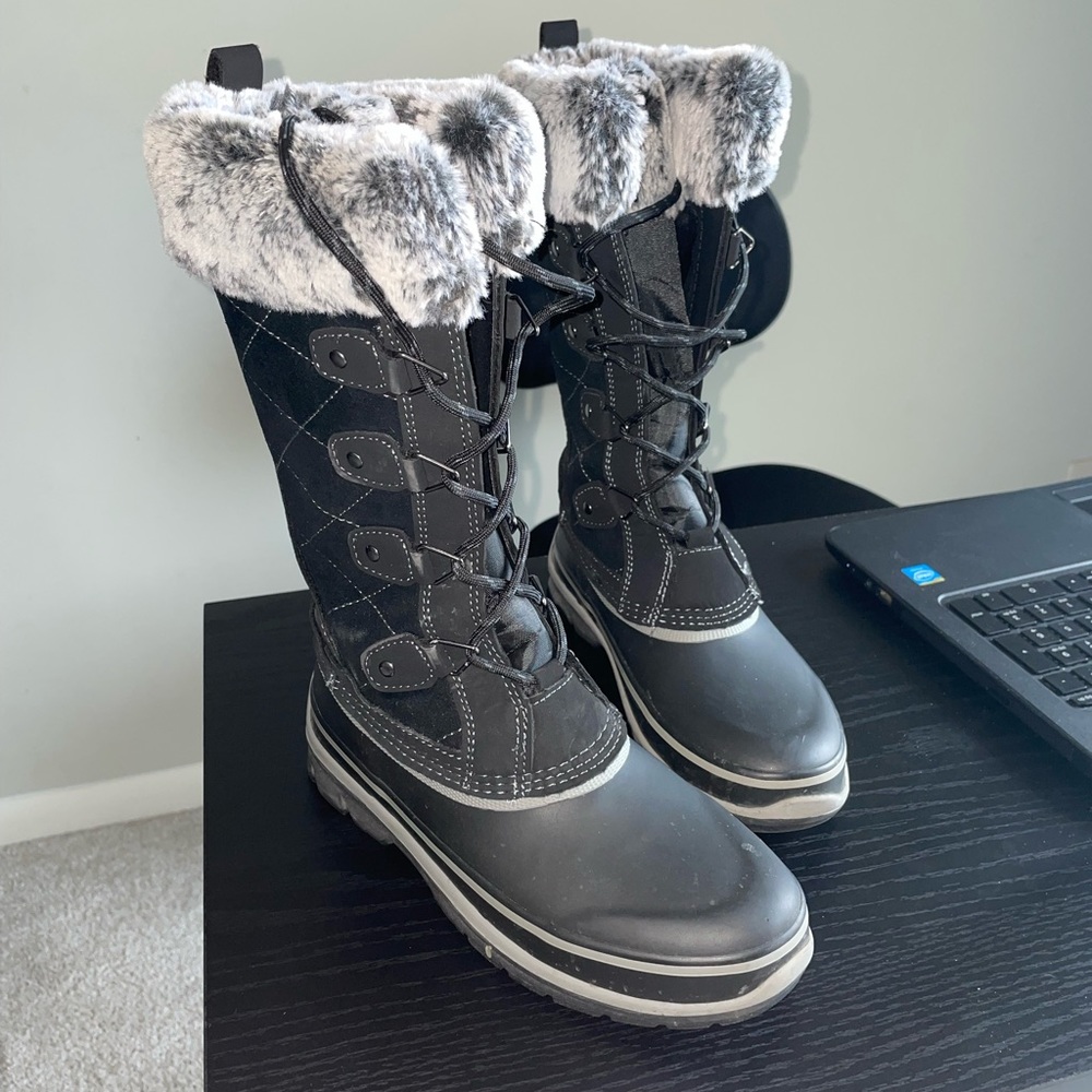 Khombu Boots